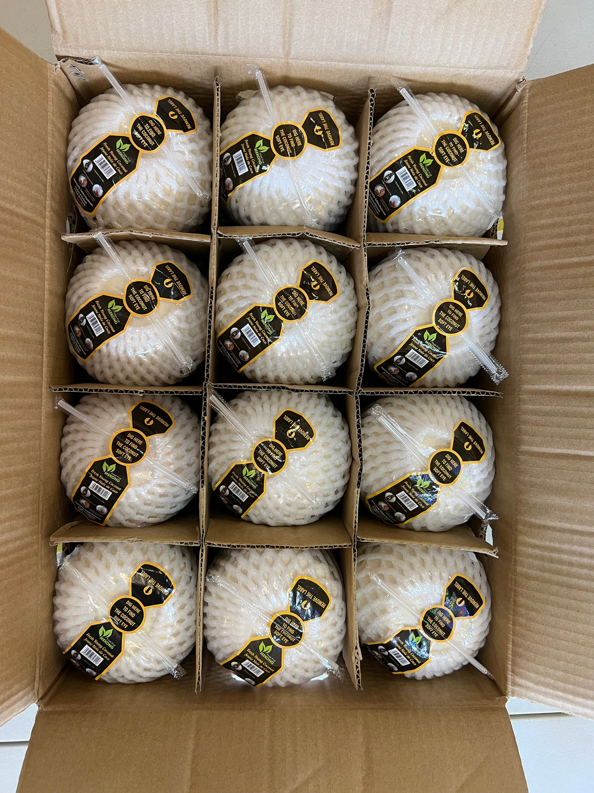 【越南】吸管椰青