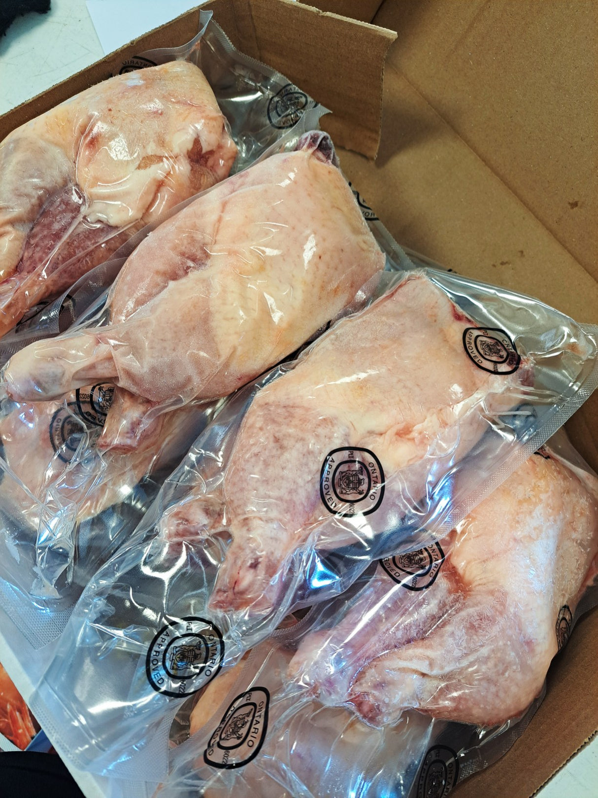 ❄️【Golden Chopsticks】Organic Chicken Thighs 1 Box 9.5lbs