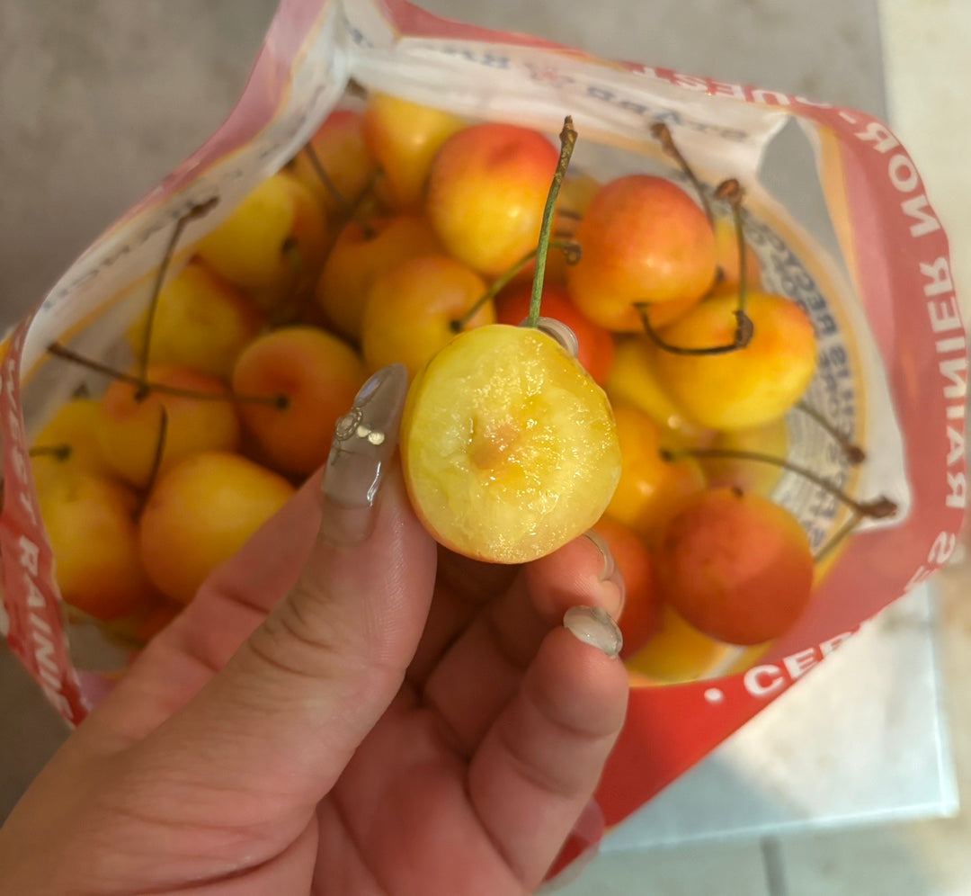 【USA】Rainier Golden Cherries 3 pounds
