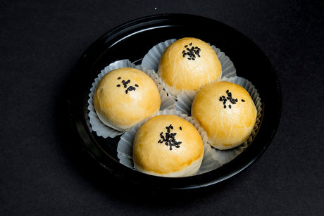 [Xiang De Zhai] 4 pieces of egg yolk cakes 